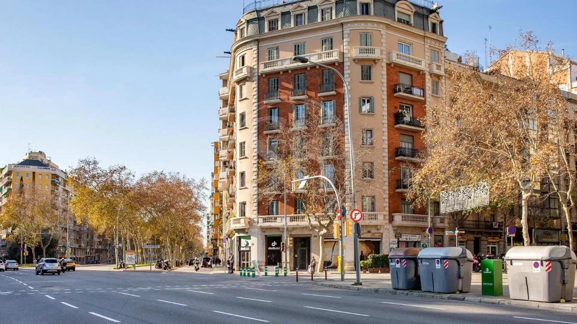 Apartment Near Sagrada Familia 바르셀로나